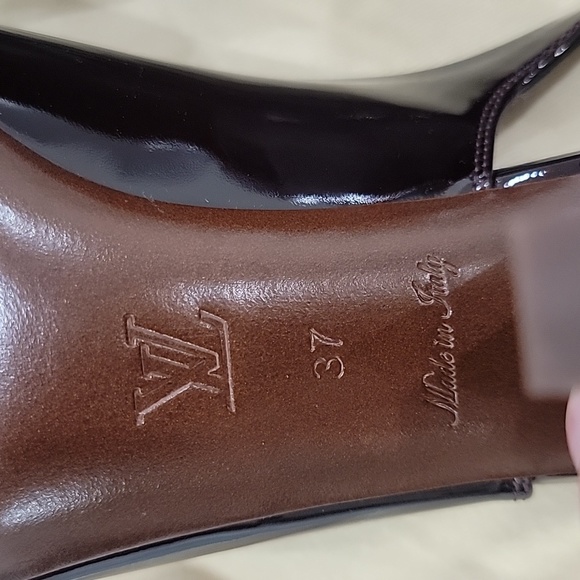 Louis Vuitton patent leather slingback sandals - Picture 9 of 12